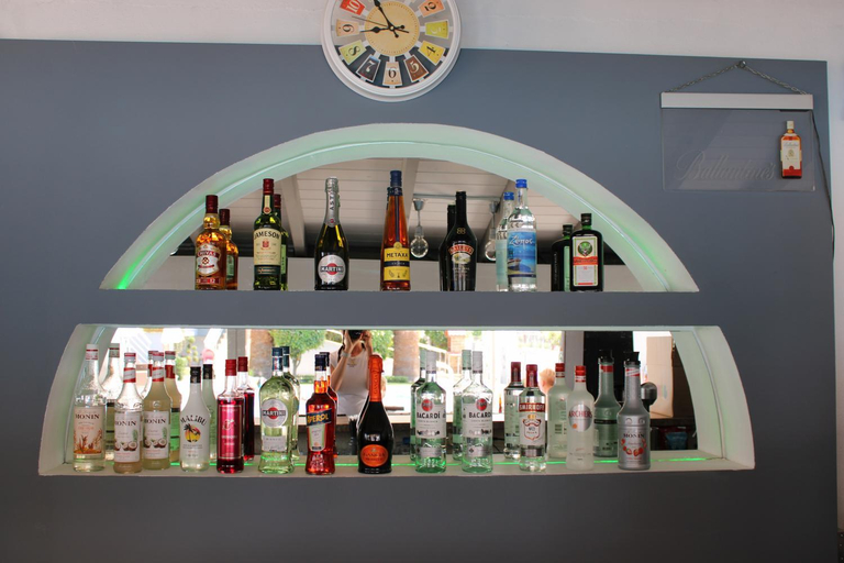 Food & Drinks 4, Family Rooms, Central Macedonia