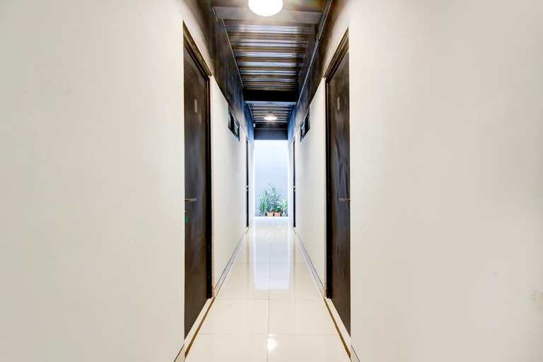 Public Area 2, Hotel O Rubina Syariah Hotel, Purbalingga