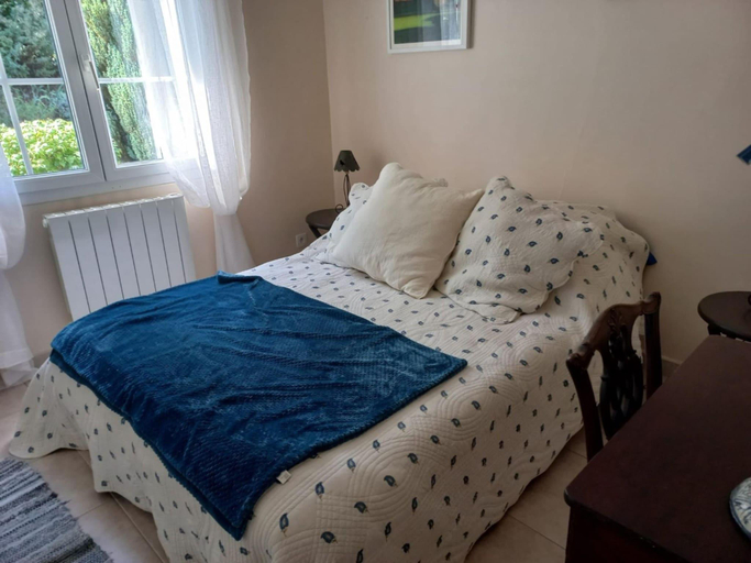 Bedroom 3, Charming Villa Stay Near Limoux, Aude