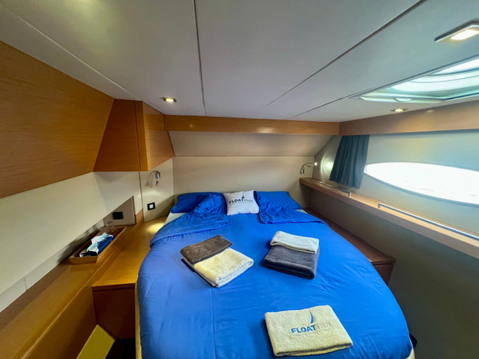 Bedroom 2, Floatinn Boat-BnB, Genève