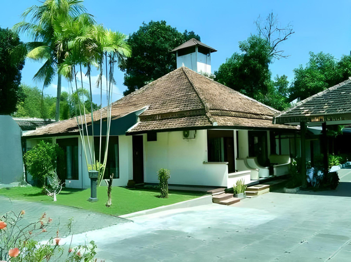 2, Hotel Ikhtiar Surya, Banyuwangi