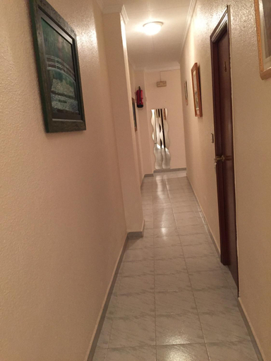 Others 4, Pension La Linea, Murcia