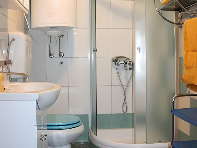 Bathroom 3, Apartments Tanja & Josipa, Pag