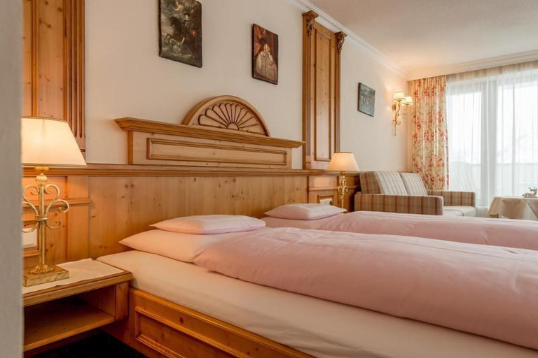 Bedroom 3, Gourmet & Wine Hotel Austria - 4 Sterne superior, Imst