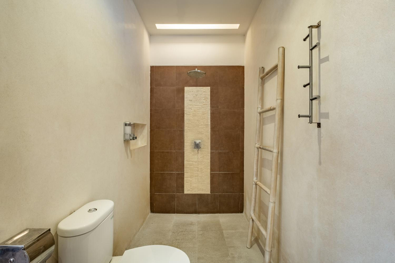Others 4, Villa private Pool in Seminyak, Car Park fast WIFI, Badung