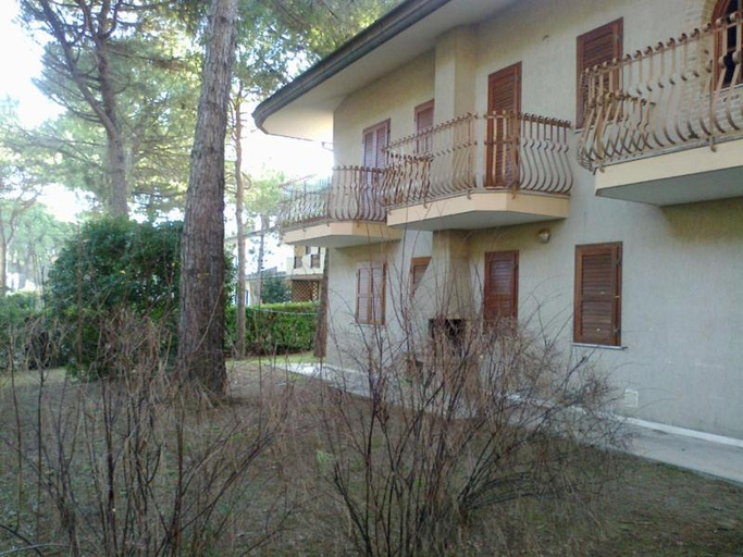 Others 3, Villa Ofelia, Udine
