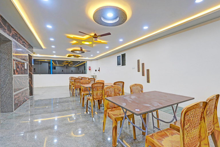 Food & Drinks 5, Fabhotel saravana shelters residency - Near tambaram railway station, Kancheepuram