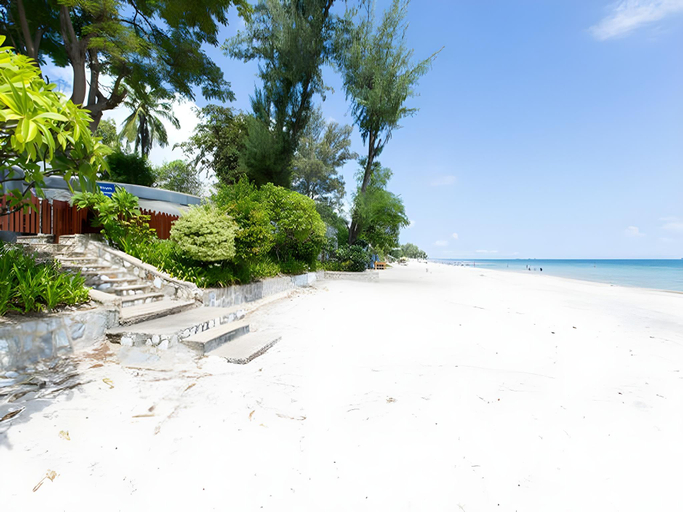 Others 4, Baan Sandao D201, Hua Hin