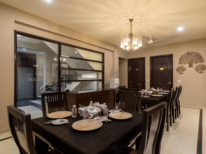 Food & Drinks 5, Hotel Imperial Park Sector 45, Gurgaon