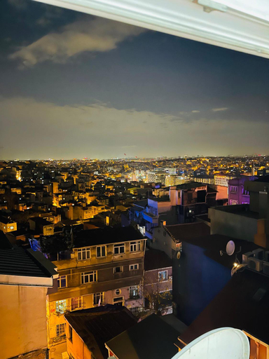 Others 5, Taksim rain hause, Beyoğlu