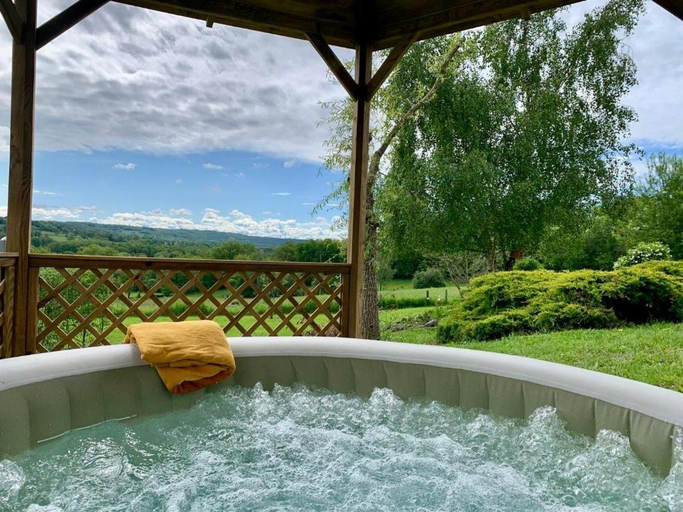 Others 5, La Bergerie de Chantemille - Chambre d'hotes Les Mesanges - jacuzzi, piscine, Creuse