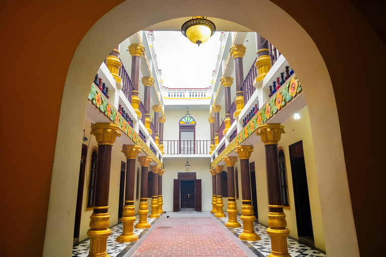 Others 3, Chettinad Manor, Sivaganga