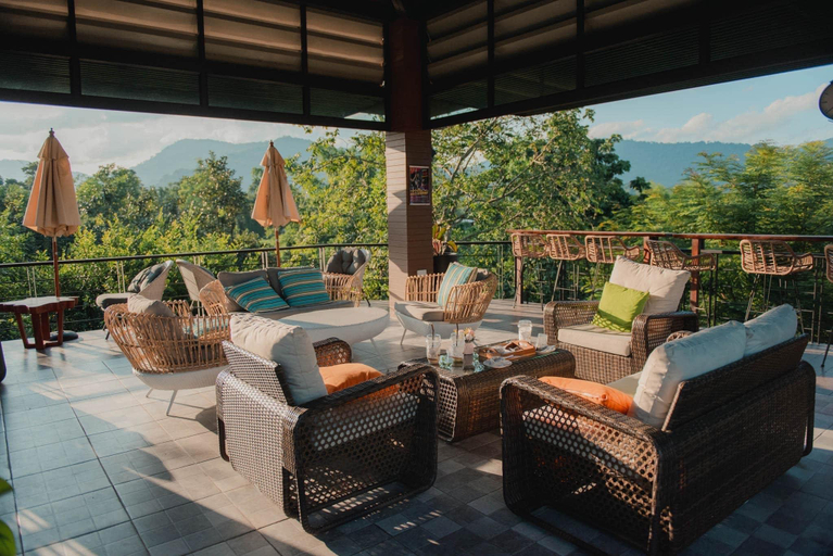 Food & Drinks 5, The Chamuang Forest, Muang Nakhon Nayok
