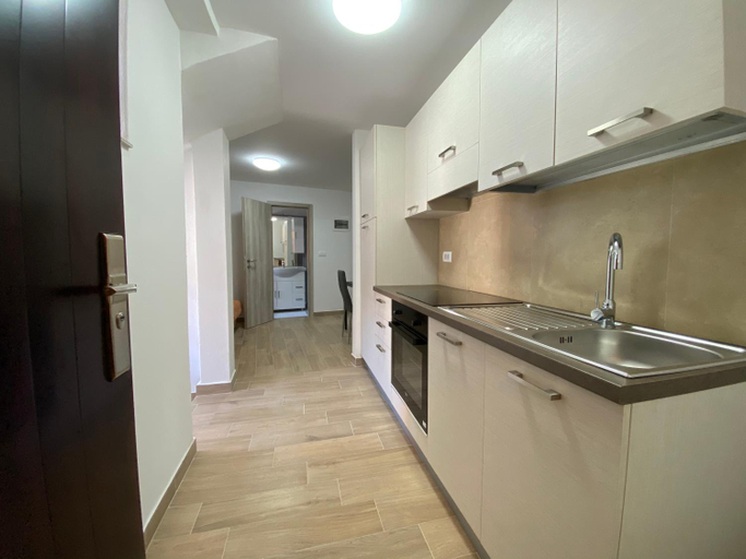 Others 5, Apartments Lina, Koper