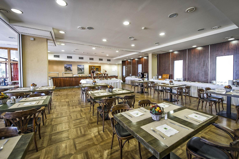 Food & Drinks 5, Hotel CROCUS ****, Poprad