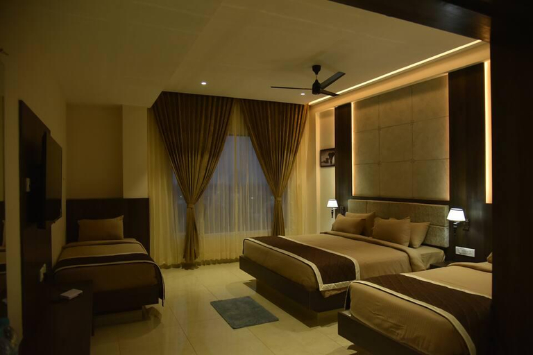 Bedroom 2, HOTEL VAHINI GRAND, Salem