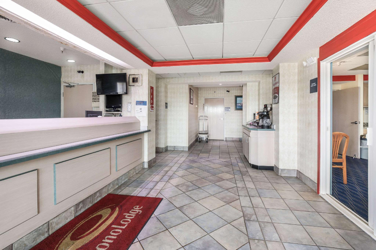 Public Area 2, Econo Lodge Morristown West, Hamblen