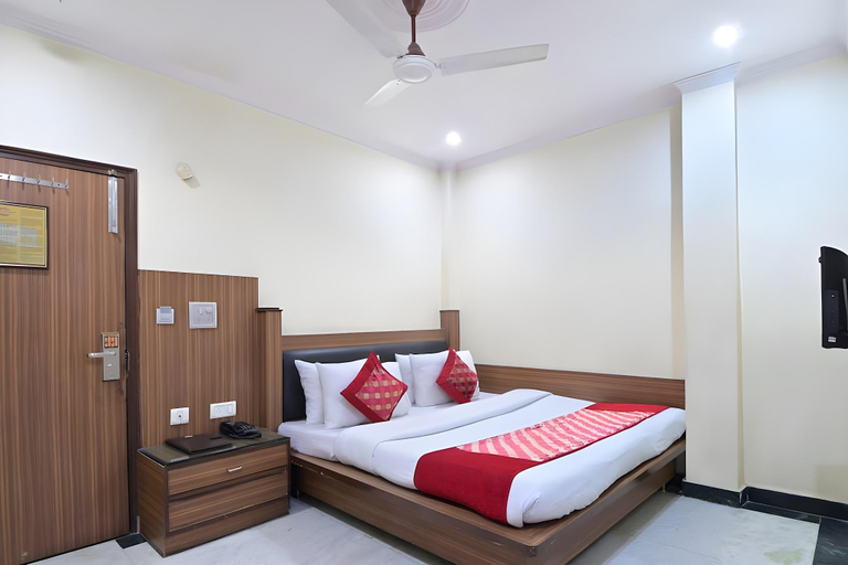 Bedroom 3, Hari Piorko Grand, Delhi