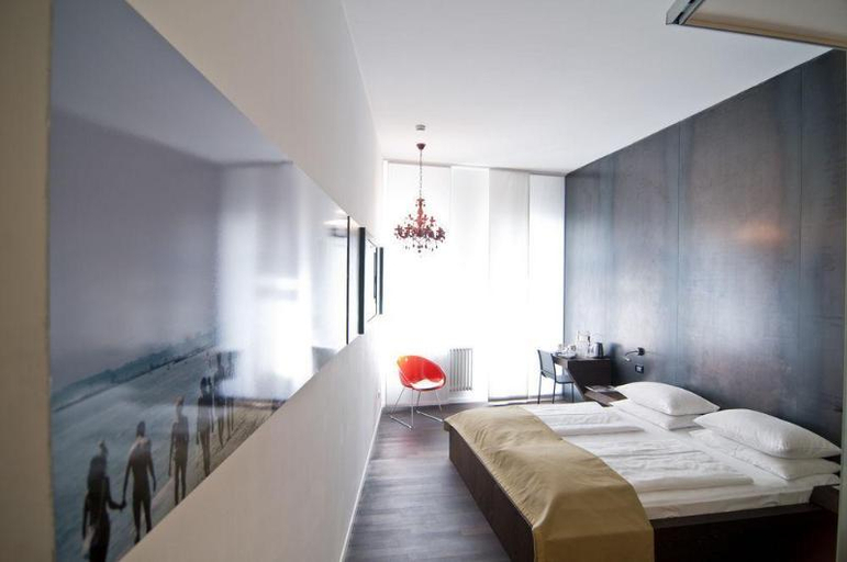 Bedroom 3, Boutique Hotel Imperialart, Bolzano