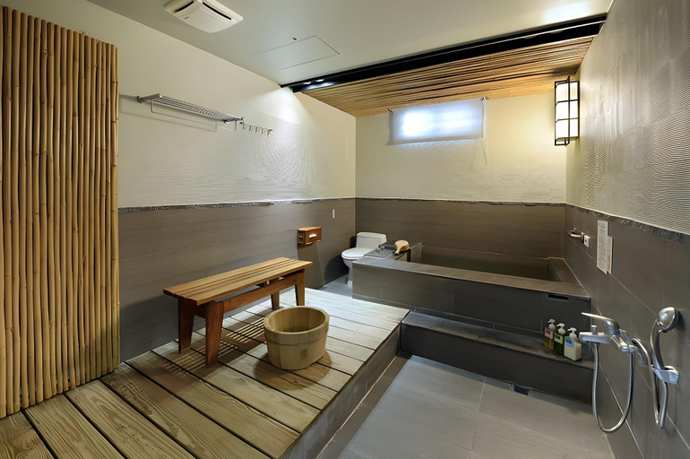 Bathroom 2, Pine Hot spring Bed and Breakfast, Yilan