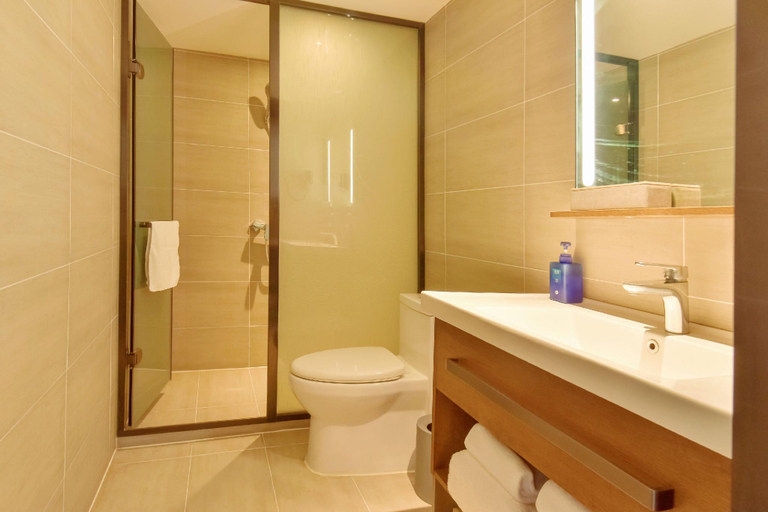 Bathroom 4, Hanting Hotel Kaifeng Baogong Lake, Kaifeng