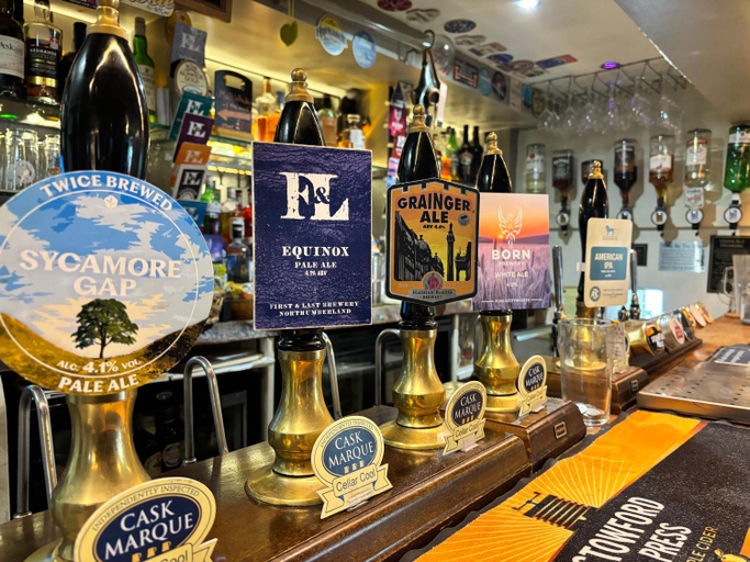 Food & Drinks 4, Hollybush Inn, Northumberland