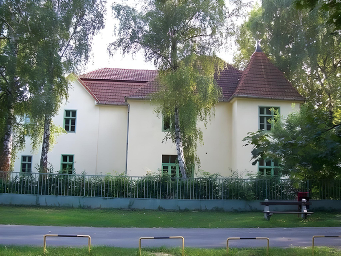 Exterior & Views 2, Aqua Hostel, Siófok