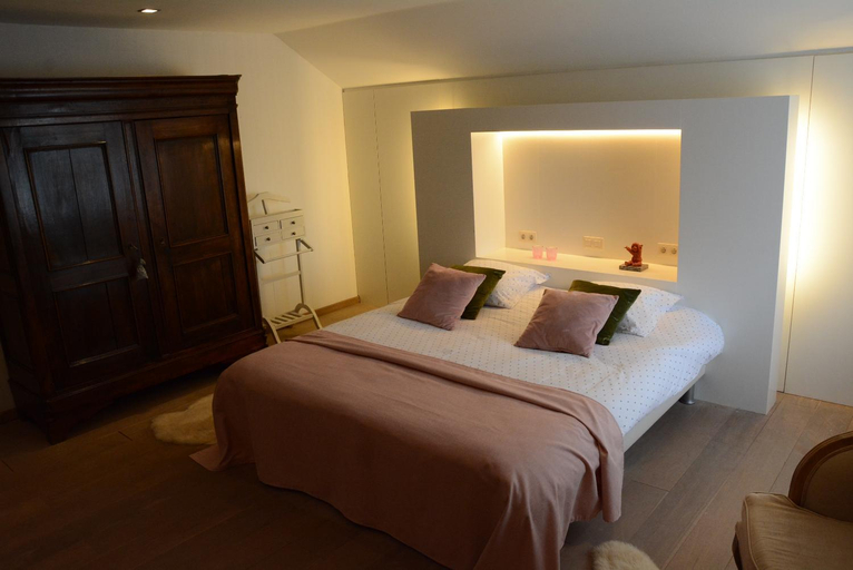 Bedroom 2, Vakantiewoning Het Wielje Maasland, Limburg