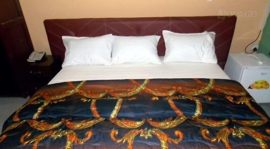 Bedroom 3, SureRest Hotel & Suites, Amuwo Odofin
