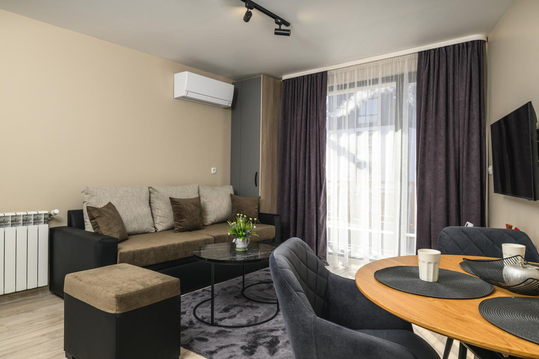 Others 4, City Apartments 4, Velingrad