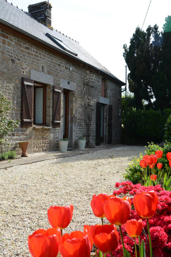 Others 3, La Paisiere, Mayenne