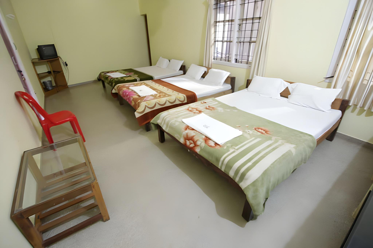 Bedroom 3, Mother's Bounty by Lazo, Kodagu