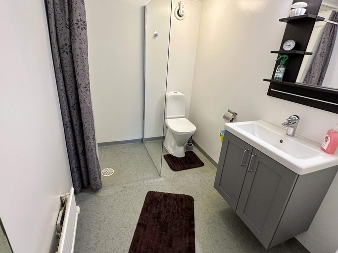 Bathroom 3, person holiday home in Beddingestrand-By Traum, Trelleborg