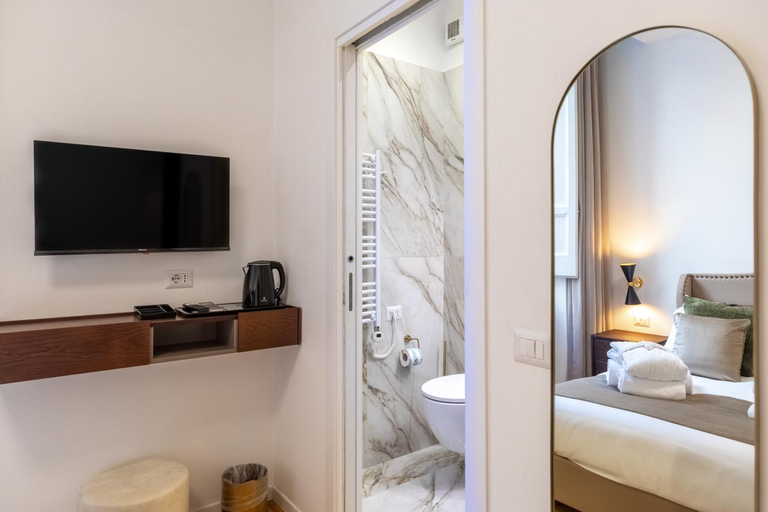 Bedroom 4, Trevi Rome Suite, Rome