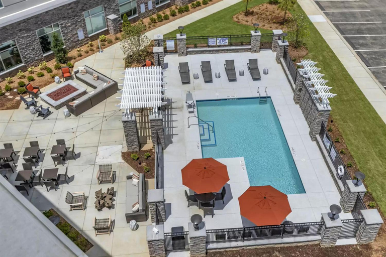 Sport & Beauty 2, DoubleTree by Hilton Greenville Woodruff Road, Greenville