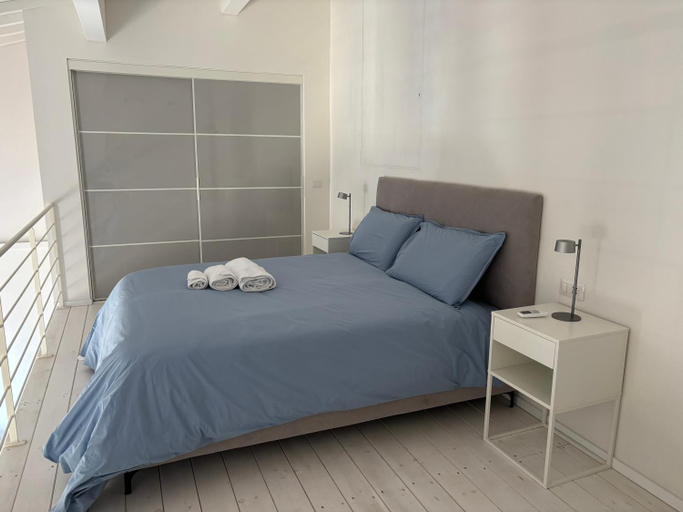 Others 5, Suites Roma 85, Florence