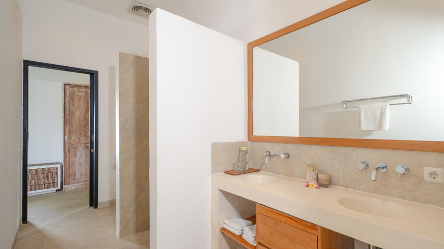Bathroom 4, Villa Bloom Lovina by Villa Finder, Buleleng