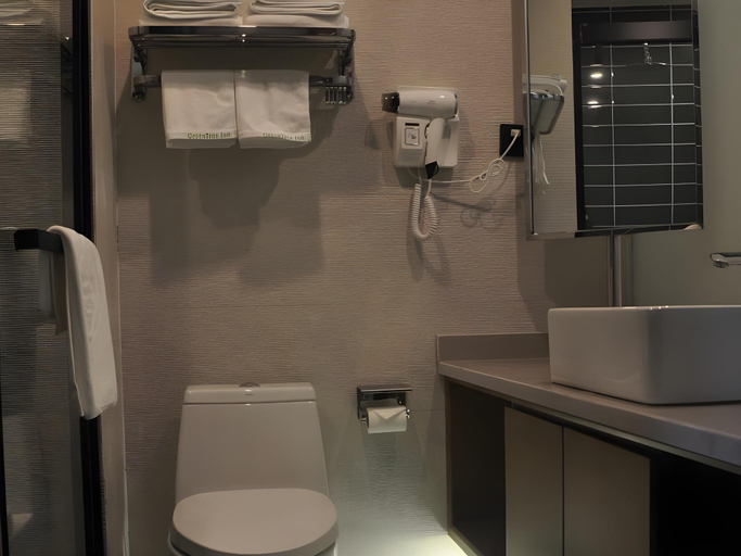 Bathroom 2, GreenTree Inn Express Shangqiu Zhecheng County Shanghai Road, Shangqiu