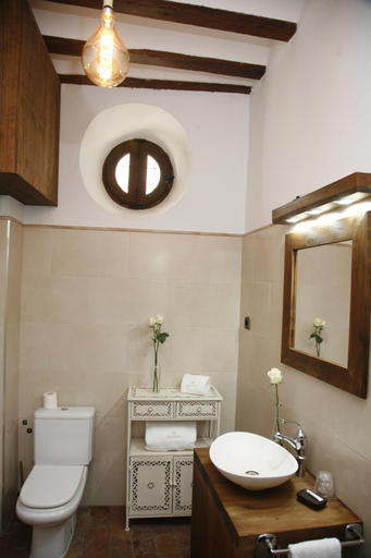 Others 3, HABITACIONES LAS TERMAS, Granada
