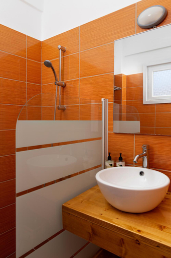 Bathroom 3, Villa Fiamegou Andros, South Aegean