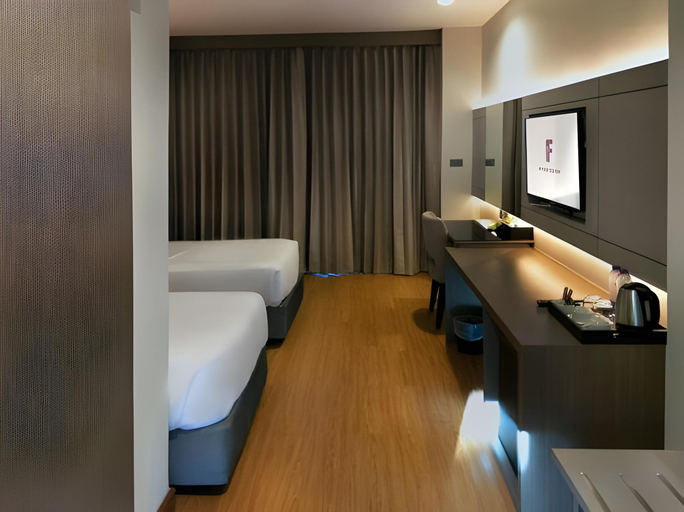Bedroom 3, Fortune River View Hotel Nakhon Phanom, Muang Nakhon Phanom