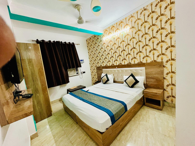 Bedroom 3, The Grace BNB, Delhi