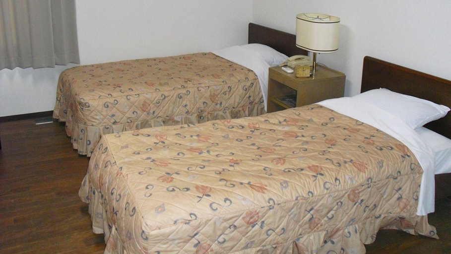 Bedroom 2, Le Port Awashima, Mitoyo
