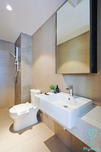Bathroom 4, Paxtonz Seasonal Suites, Petaling Jaya