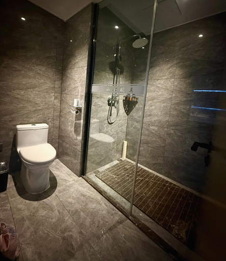 Bathroom 3, Zijing International Hotel, Meishan
