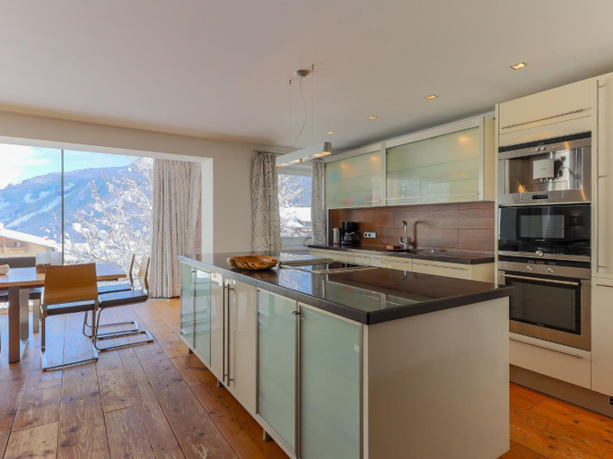 Others 4, Chalet in Krimml near Zillertal Slopes, Zell am See