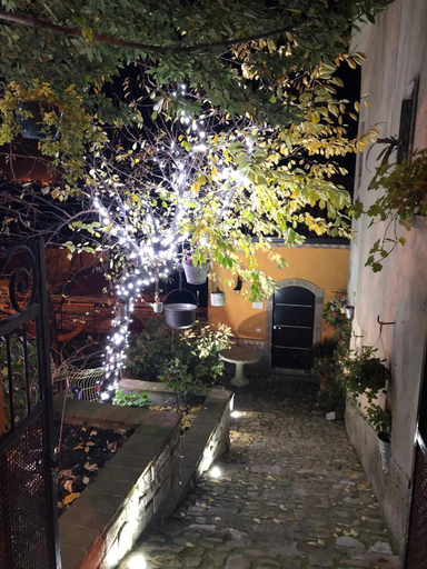 Others 2, Il Piccolo Principe, Avellino