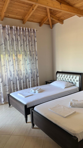 Bedroom 2, Amazing familiar apartments and rooms, Sarandës