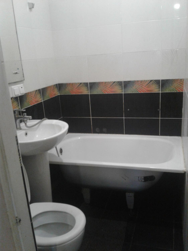 Bathroom 2, Apartment Vishnevyj Pereulok 15, Ovidiopol's'kyi