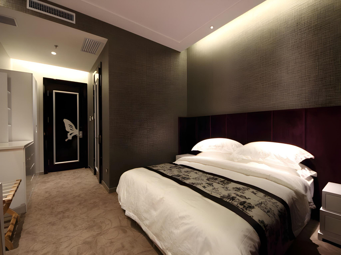 Bedroom 2, Harbin Ju Jian Hotel, Harbin